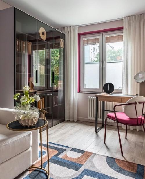 Двухкомнатная квартира для молодой девушки. 03