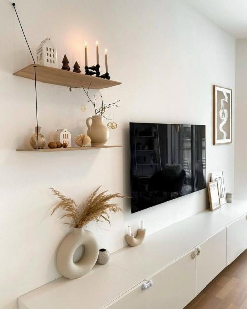 Серый цвет, дерево и интересный декор: уютная квартира в скандинавском стиле. 06