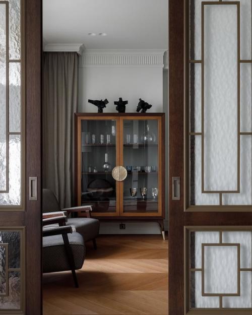 Интерьер просторной квартиры. 01