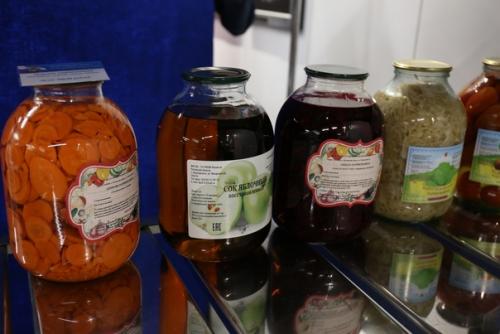 В рамках расширенного заседания коллегии фсин России прошла выставка продукции, производимой в учреждениях уголовно - исполнительной системы. 02