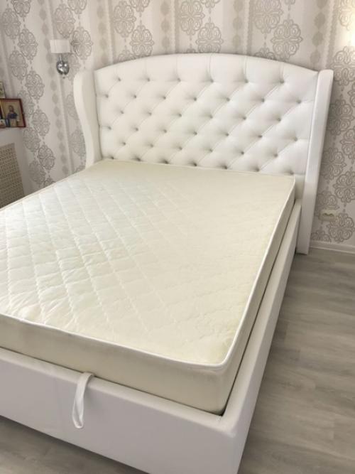 Белый цвет в интерьере спальни: 6 советов по оформлению. 04