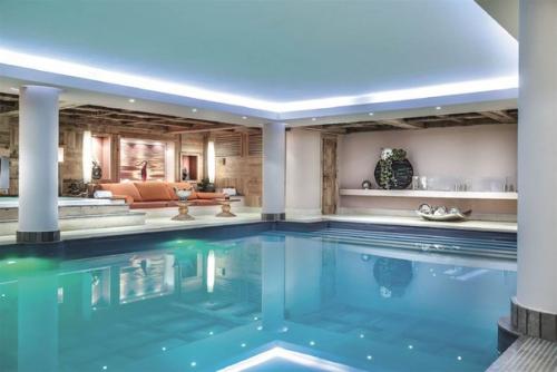 Роскошное шале, площадью 1350 m? 06