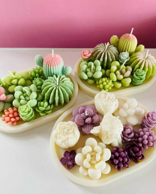 Я старалась впихнуть в этом месяце всё: и пошить и украшения и для интерьера и порисовать. 04