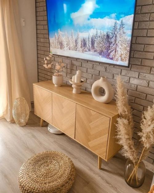 Светлый, уютный и невероятно красивый, этот дом словно создан для семейных праздников и теплых дружеских встреч. 05