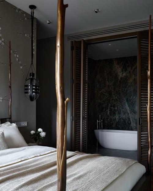 Дизайнеры из студии Porte Rouge создали современное пространство с акцентом на домашние растения. 06