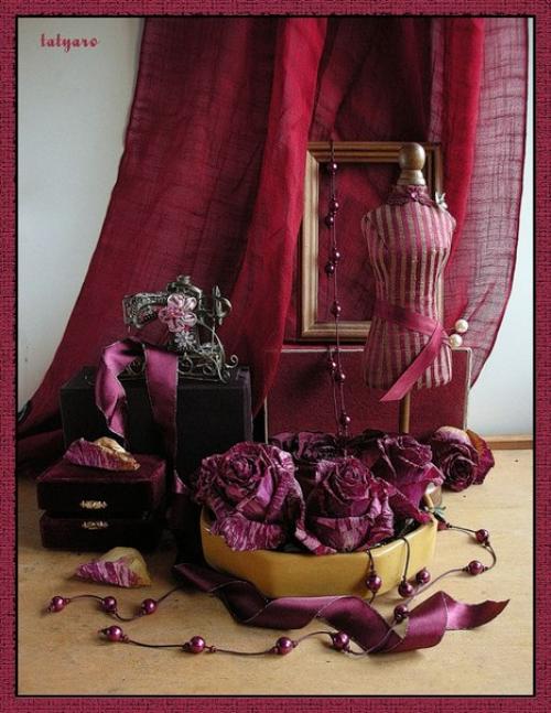 Фредерик ворт (1825-1895) придумал манекен знакомой нам формы (стилизованный торс человека. 09