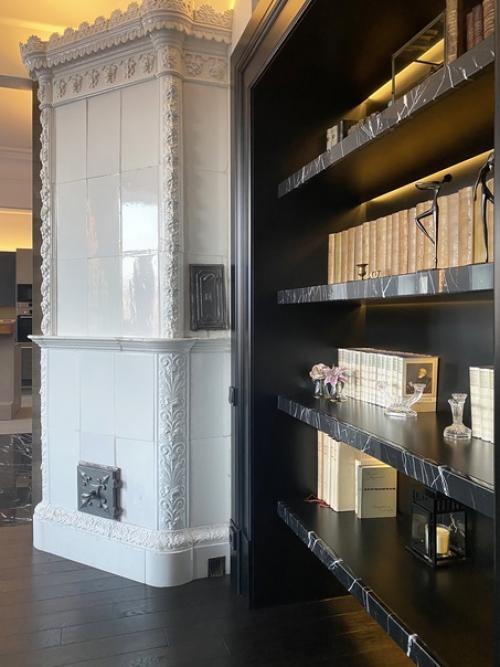 Заказчик поставил перед нами задачу сделать брутальный, мужской лофтовый интерьер, сохранив при этом исторические элементы. 06