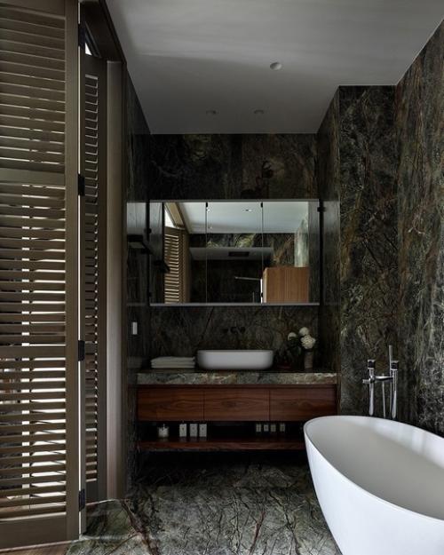 Дизайнеры из студии Porte Rouge создали современное пространство с акцентом на домашние растения. 05