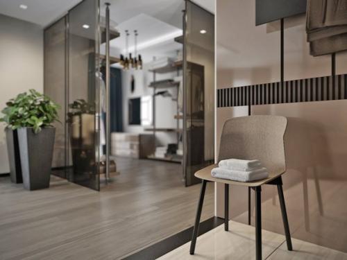 Интерьер с мужским характером. 03