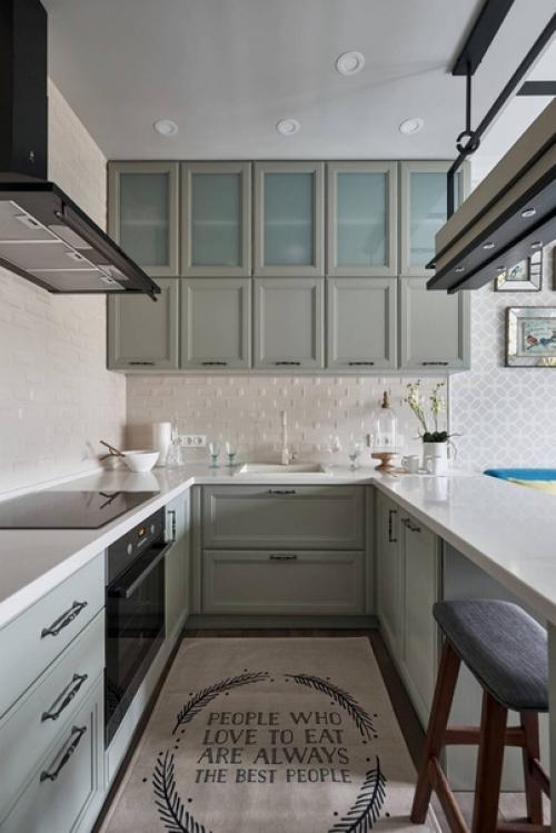 Небольшая квартира с четкой организацией пространства и продуманным декором. 04