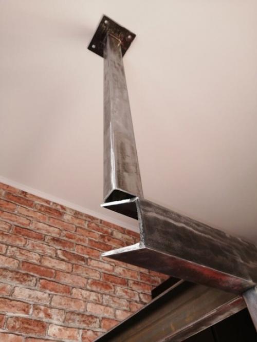 Отличный выход нашли хозяева этой квартирки. 01