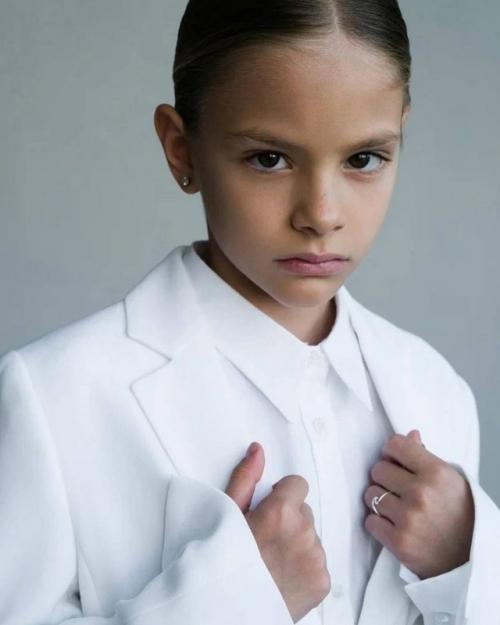 Дочь тимати уже строит планы на собственную квартиру.

