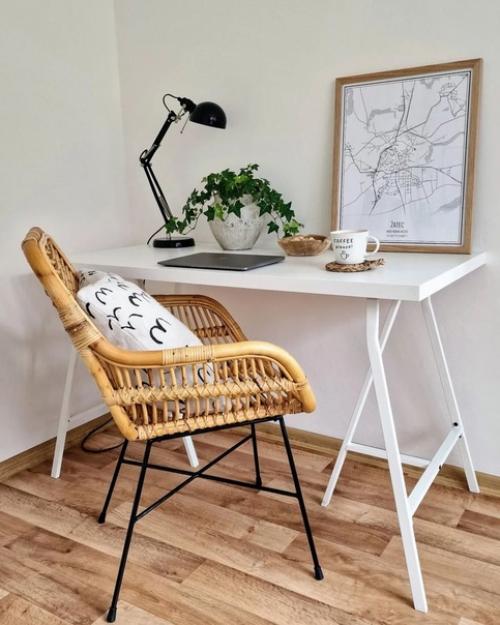 Металл, деревянные элементы, керамические поверхности - все это имеет свое место в интерьере этого уютного теплого дома. 07