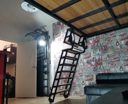 Отличный выход нашли хозяева этой квартирки. 07