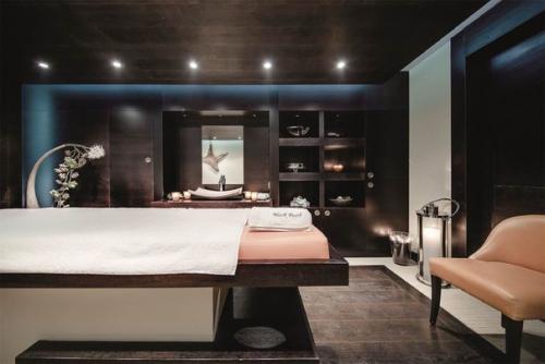 Роскошное шале, площадью 1350 m? 01