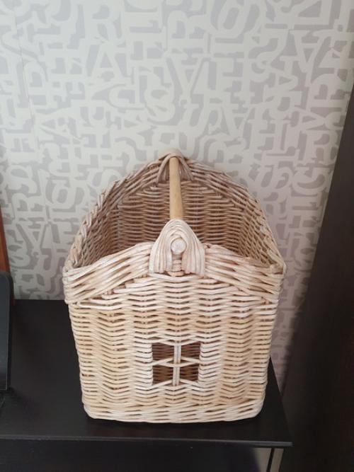 Корзина домик- украшение для интерьера из экологически чистых материалов. 03