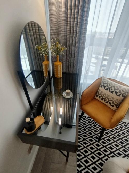 Жёлтый.   Сделала показы своих красивущих квартир! 04