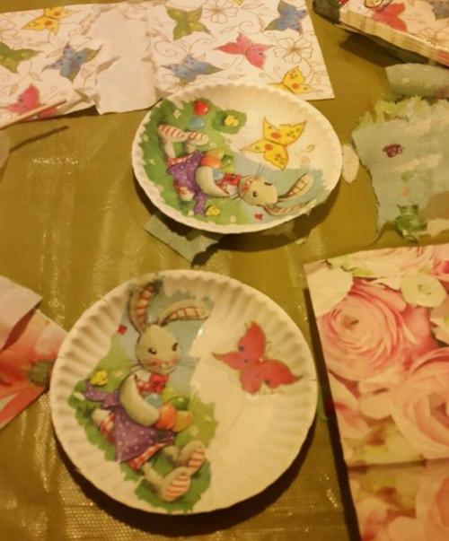 В субботу на детском мастер-классе детвора стала готовиться к встречи пасхи. 01