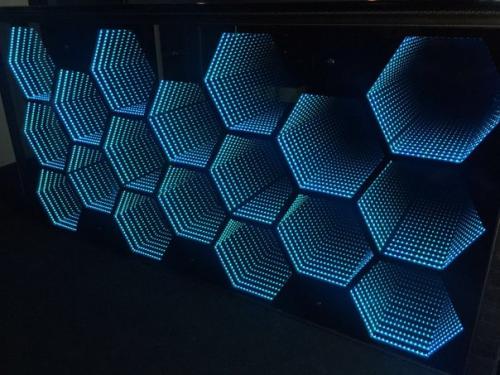 Дорогие девушки и парни, женщины и мужчины. 03