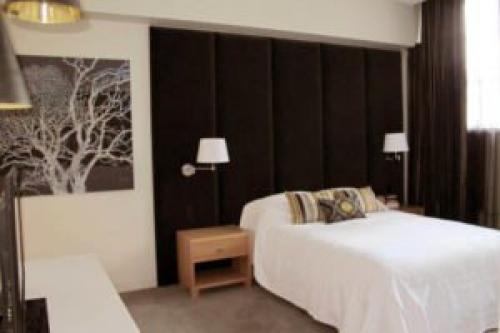 Кровати в каретной стяжке на заказ. 01