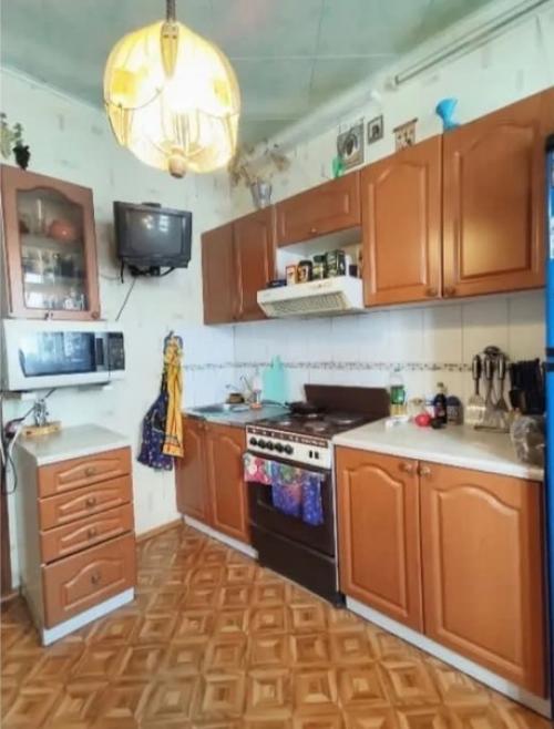 Подборка кухонь в синих оттенках линейки меловых красок Aturi Design. 05