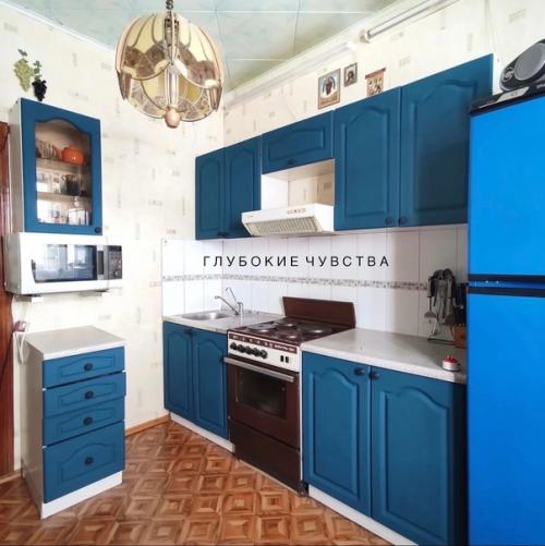 Подборка кухонь в синих оттенках линейки меловых красок Aturi Design. 04