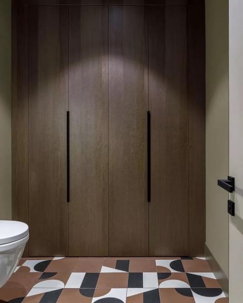 Этот проект - необычный: здесь квартира - мастерская художницы и рабочий кабинет ее мужа - бизнесмена. 08