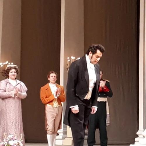 Она в волненье Давно Умолкнувшие Чувства Привела! 07