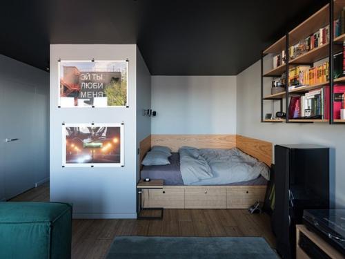 Как вам решение с черным матовым потолком в студии? 04