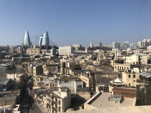 Баку.  Всем привет! 08