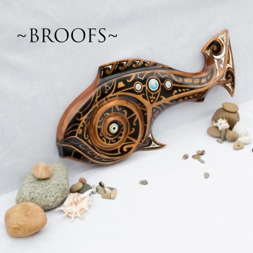 Приветствую!  Позвольте представить вам свою новую работу Wai Hau из древесины ольхи, украшенную росписью коренных народов новой Зеландии. 01