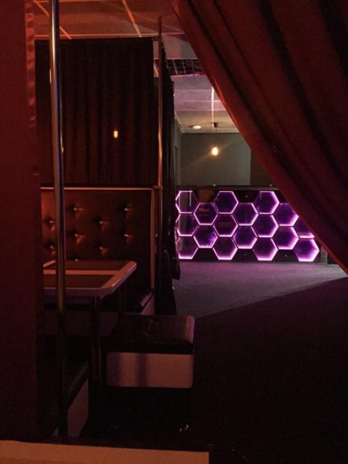 Дорогие девушки и парни, женщины и мужчины. 08