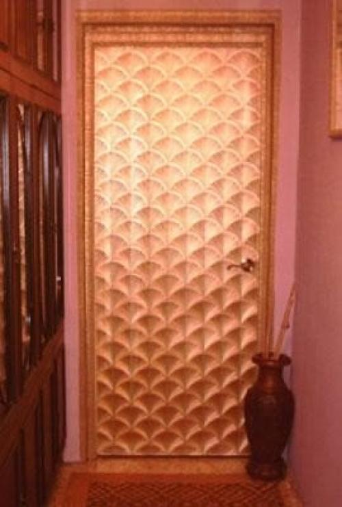Декоративная облицовка дверей: применение материалов. 04