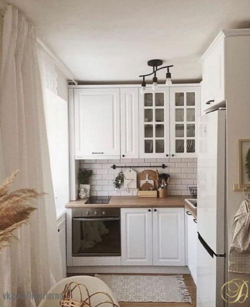 Как можно на кухне, которая меньше 5 кв. 04