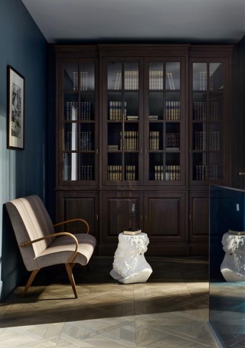 Необычная планировка двухэтажной квартиры вдохновила декоратора Аллу Шумейко на создание интерьера по мотивам парковых павильонов. 05