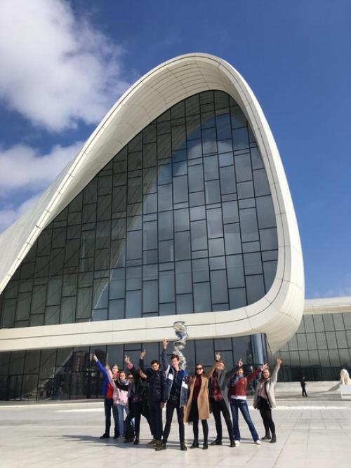 Баку.  Всем привет! 09