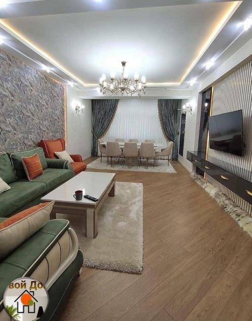 Крутой ремонт. В просторной квартире. 02