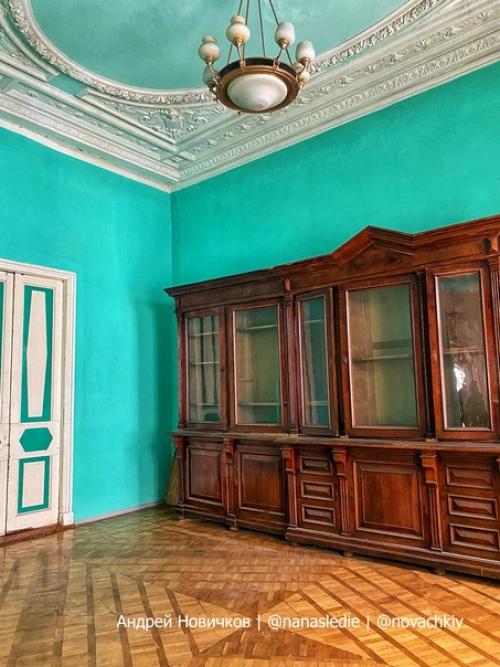 Заброшенный дворец графа Бутурлина в Москве с великолепными интерьерами. 02