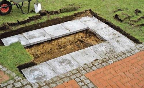 Водоём на даче своими руками. 01