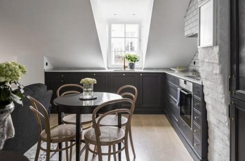 Небольшая квартира. В современном стиле. 01