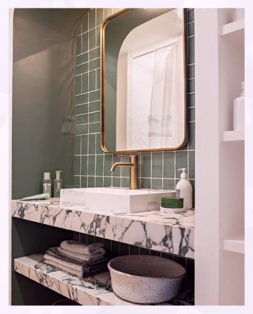 Интерьер квартиры в которой будет жить женщина врач. 06