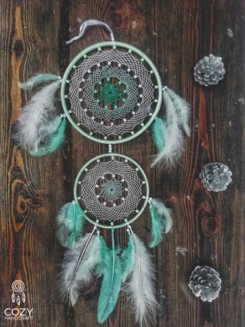 Мор работы как ни чьи другие связаны с тематикой птиц. 03