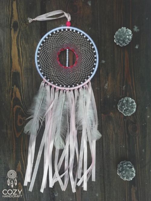 Мор работы как ни чьи другие связаны с тематикой птиц. 04