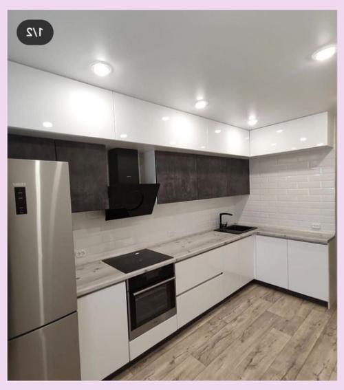 Ремонт в кухне.  Все в белом цвете. 02