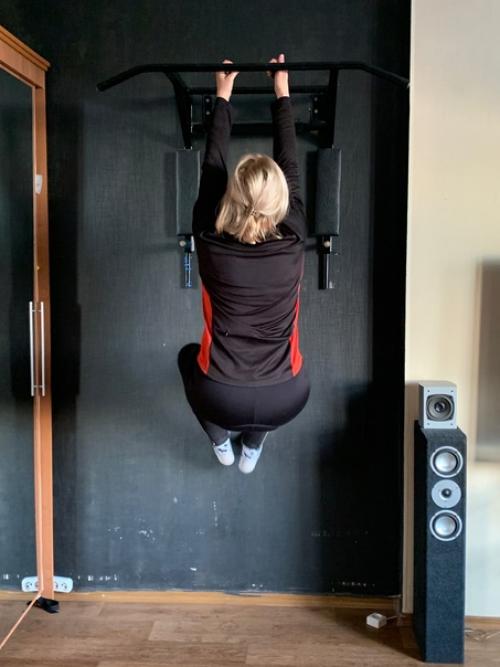 Ночь провели на красной площади - главной площади города, в доходном доме купца Федора Москвина. 04