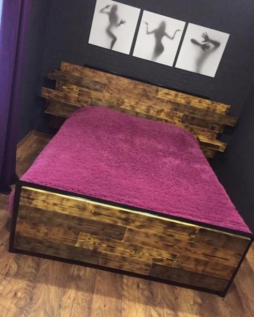 Сам сделал кровать на съемную квартиру. 04