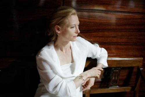 Лично для меня кинематограф является одним из важных источников вдохновения. 08