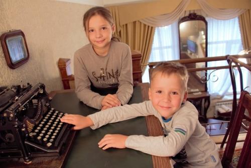 Продолжаю историю про удивительный дом, в котором мы оказались. 05