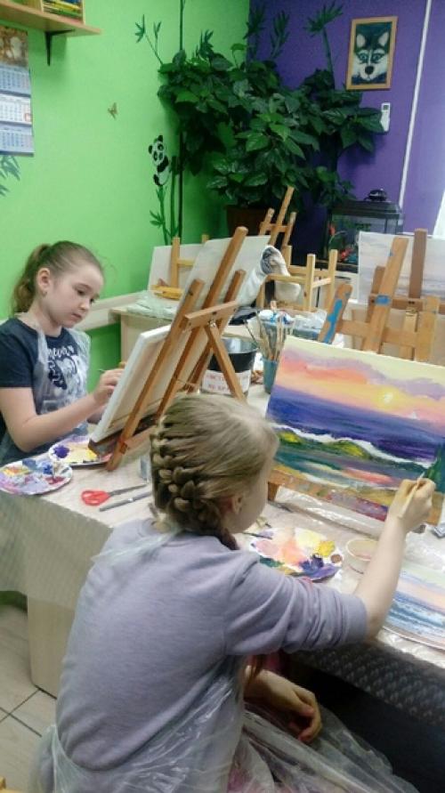 Наша студия рисования под руководством педагога петровой Василины. 08