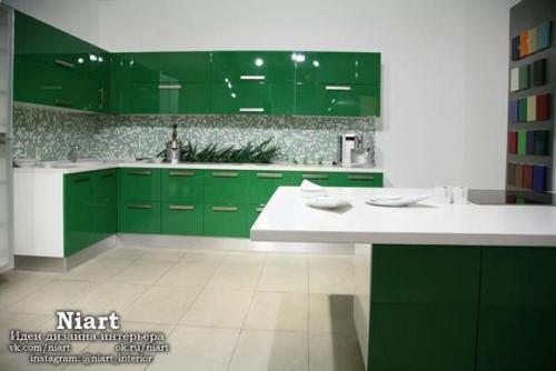 Уютные и стильные кухни в зеленых тонах. 03